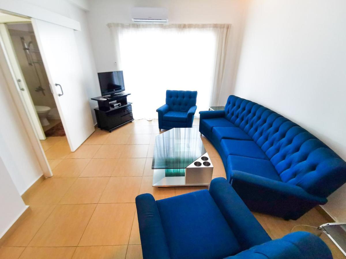 Off Course Seaview Apartment Larnaca Exteriör bild